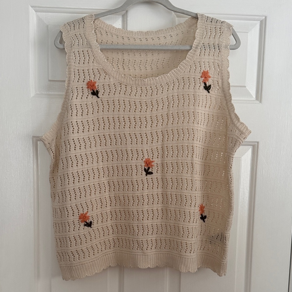 SHEIN Beige Crochet Tank Top with Floral Details